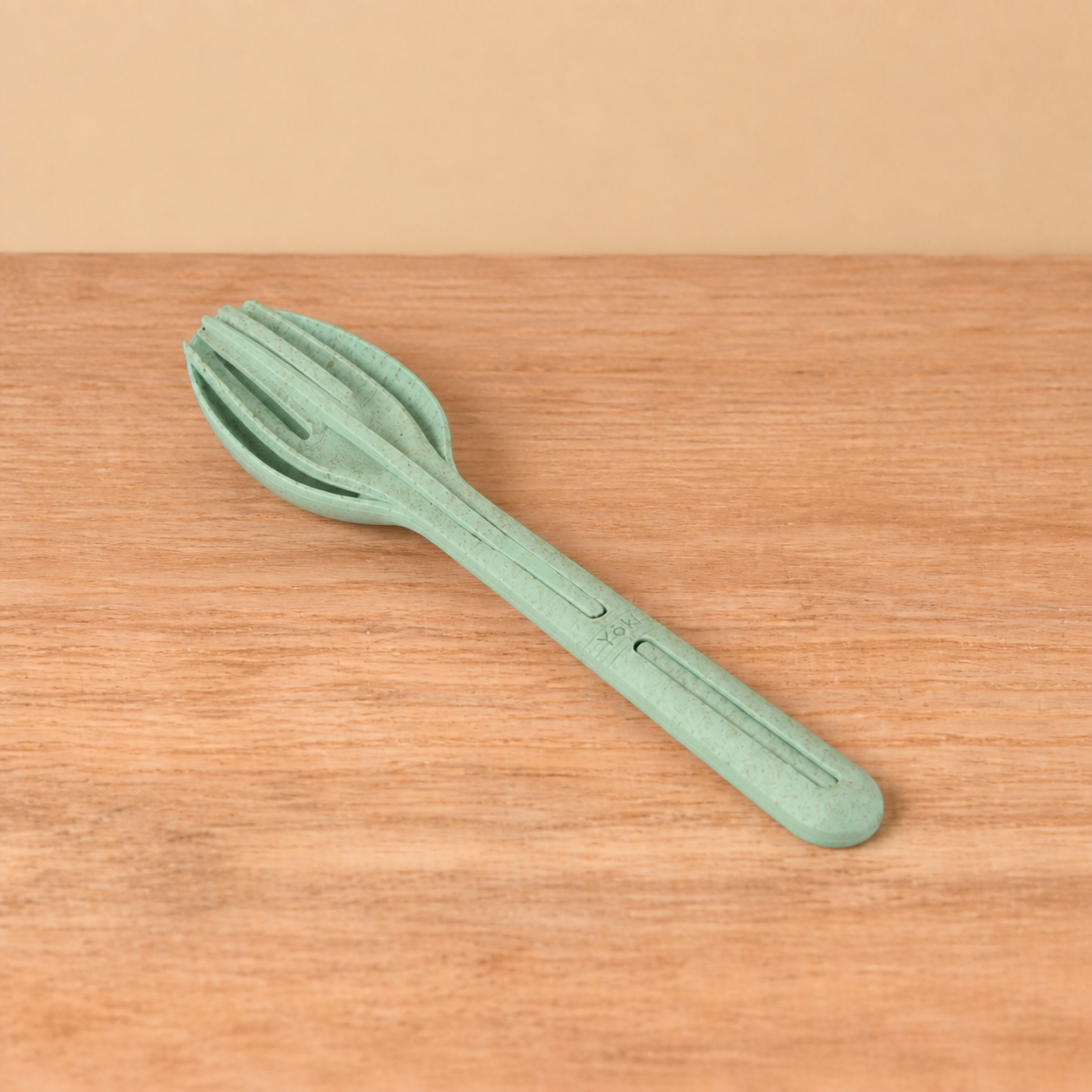 Zen Dinner Essentials - Saji Cutlery 6in in Wakaba (light green), alternate angle