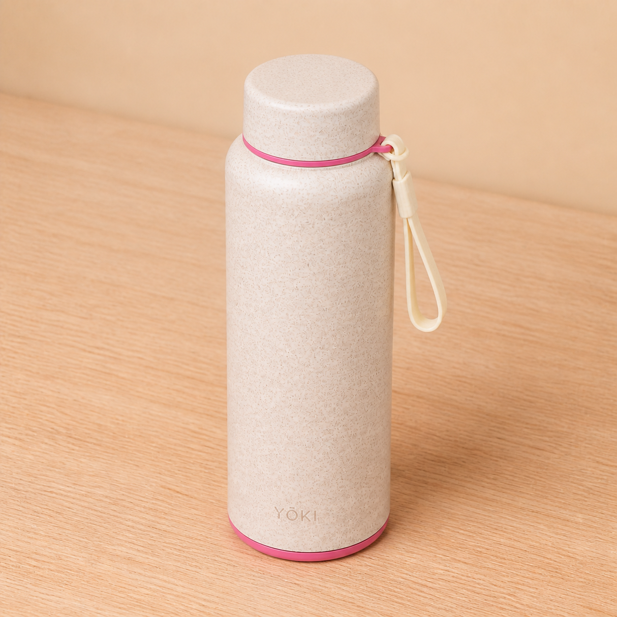 Tsutsumi Insulated Bottle 600 ml - Momo, alternate angle