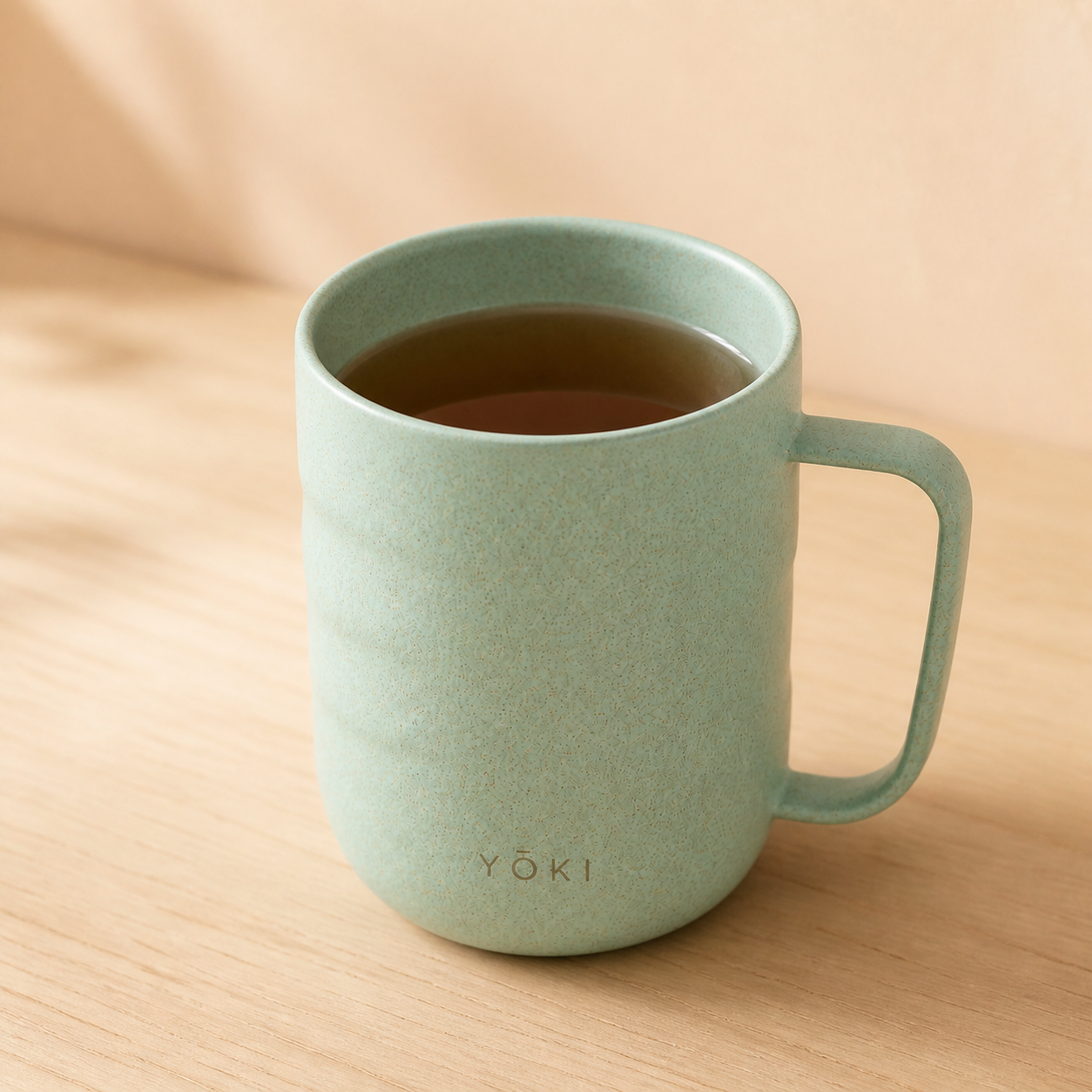 Nami Mug 250 ml - Wakaba, in use